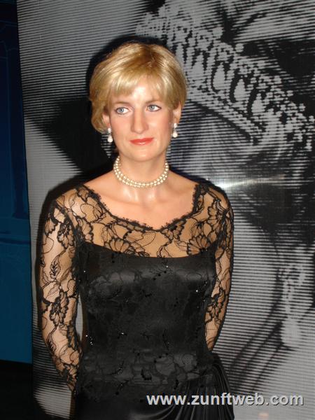 DSC04644-diana-madame-tussands