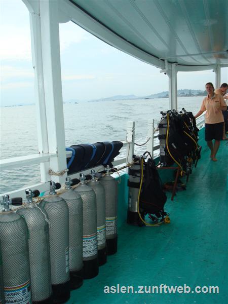 dsc01721_rainbow_divers_vietnam