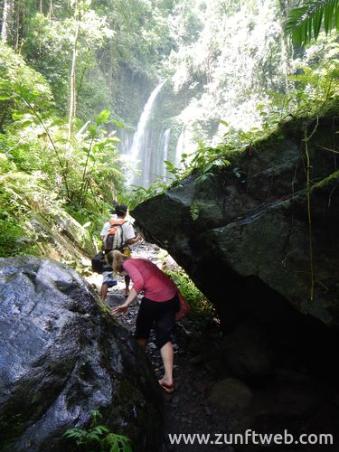 dscn1279_grosser_wasserfall_lombok