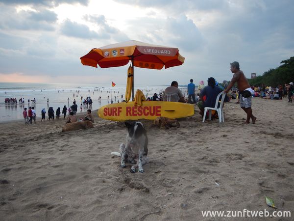 dscn1539_surf_rescue_kuta-beach