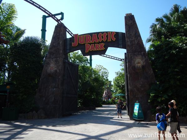 dscn1871_jurassic_park_singapore